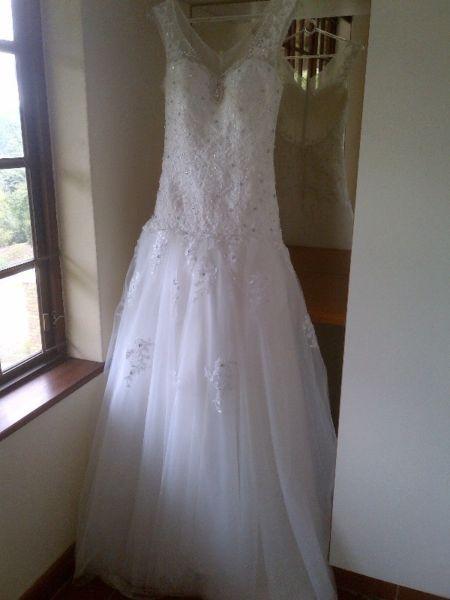 Sale on Wedding Dresses - All R2500 each