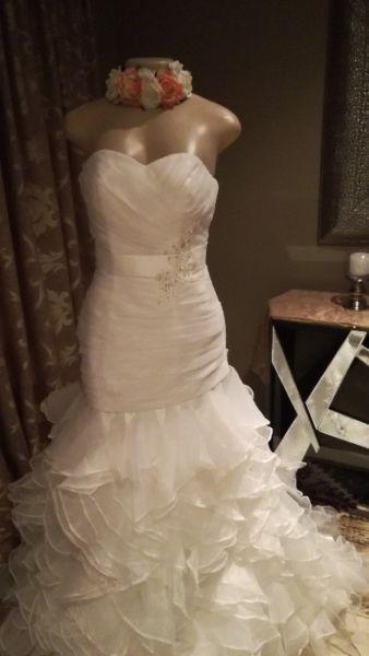 WEDDING DRESSES - SALE STOCK DRESSES