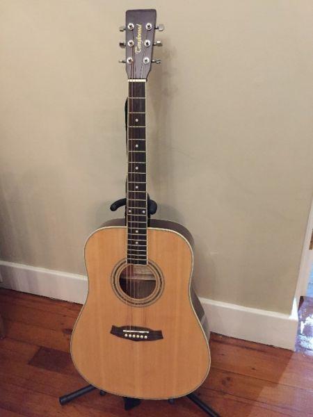 Acoustic Guitar Tanglewood in great condition