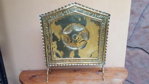 Beautiful vintage brass fire screen