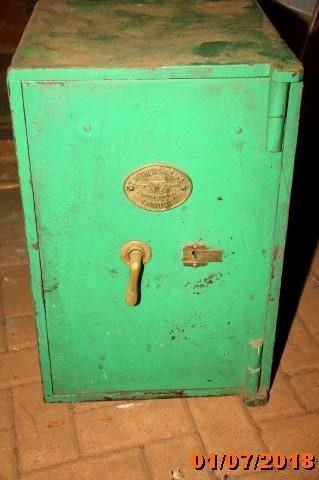 Antique Vintage safe for sale