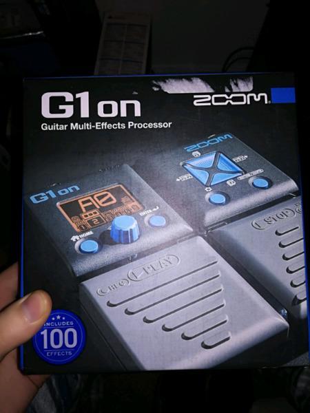 zoom g1on electric guitar multi effects pedal
