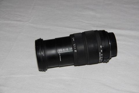 Sigma 18-200mm F3.5-6.3 HSM DC OS for Nikon SLR