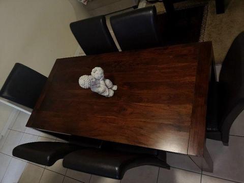 Dining Room table with 6 chairs (R500 per chair)