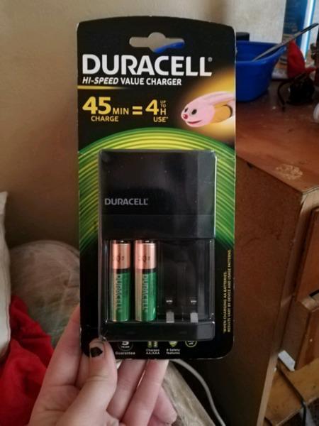 Duracell battery charger