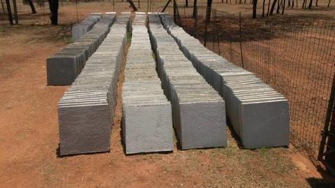 1000 New Paving or stepping stones 450 x 450 x 50mm for sale