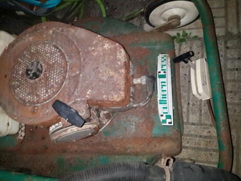 Old southern Cross lawn mower for reusing or just use the engine sell as is for quick sale
