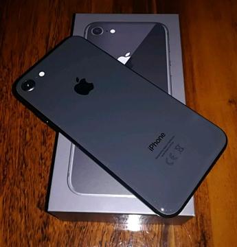 IPHONE 8 64GB SPACE GRAY IN THE BOX + WARRANTY - TRADE INS WELCOME (0768788354)