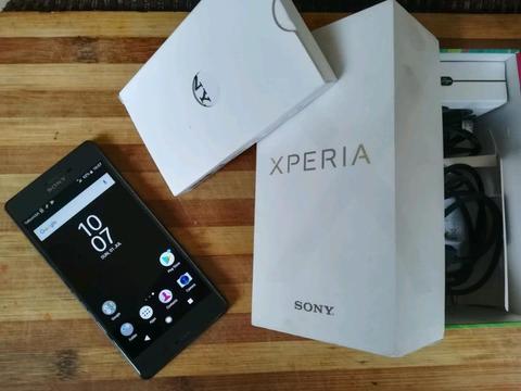 Sony Xperia X 32GB Full Spec Version Very Good Condition!