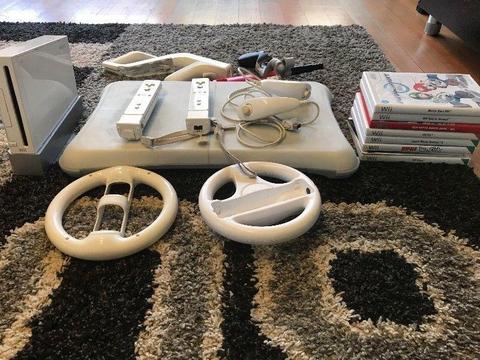 Nintendo WII with games & accessories