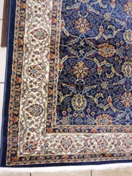 Navy blue, stylish carpet 1.5m X 2.3m