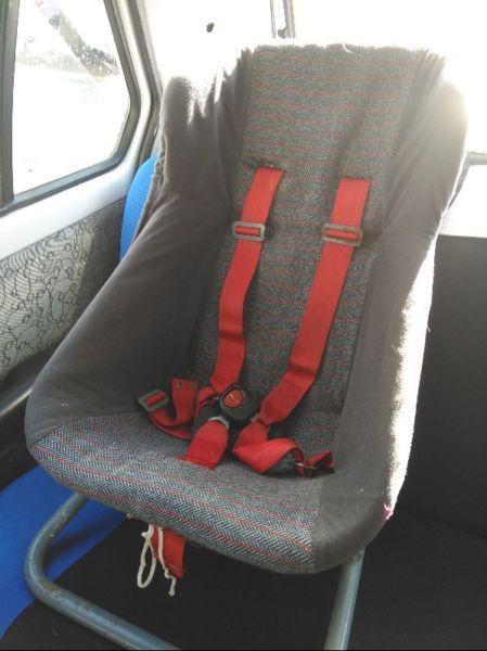 CAR SEAT