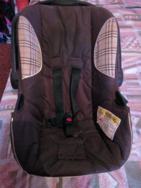 Chelino baby car seat