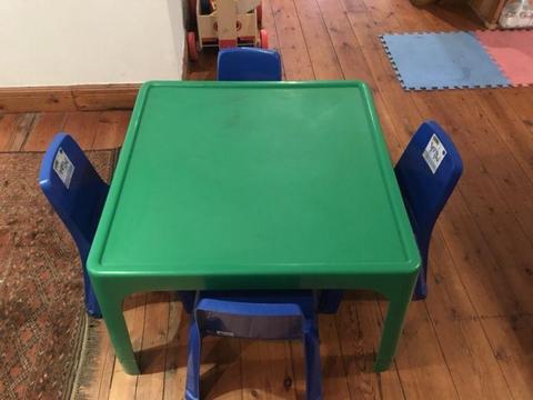 Kids table with four chairs