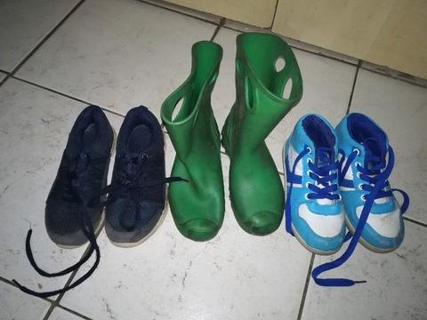 Size 12 boys shoes