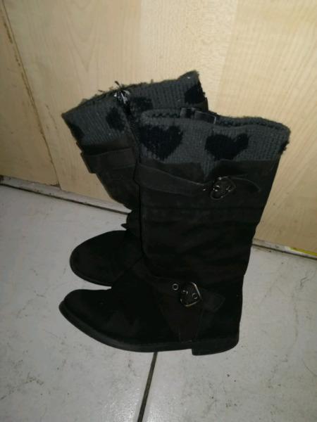 Size 11 girls boots