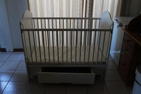 White cot with drawer at bottom with mattress with sheet and comforter in very good condition