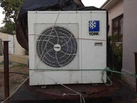 Air conditioning outside unit