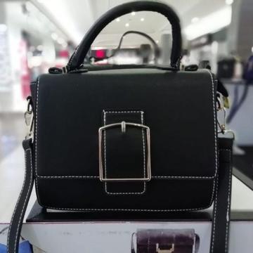 Ladies fashion handbag - Black