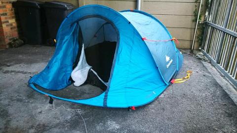 Fold up 3 man tent