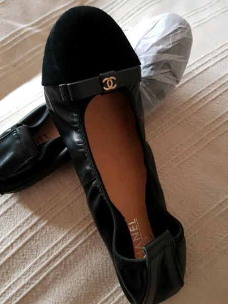 New Chanel Leather Pumps Size 6