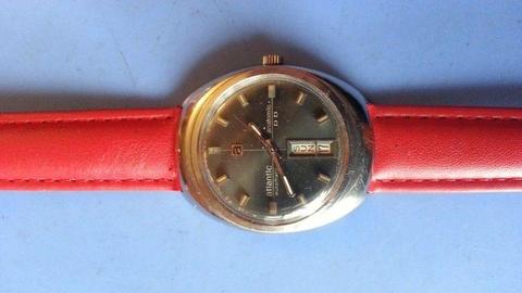 VINTAGE ATLANTIC AUTOMATIC DD SWISS MADE 1960,S RETRO WATCH DAY DATE R950