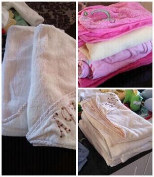 Baby hooded bath towels