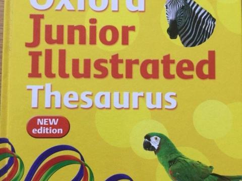 Oxford Junior Illustrated Thesaurus (New edition)