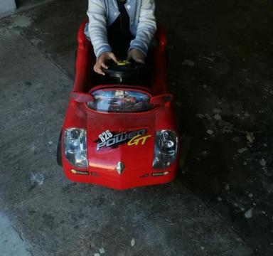 Kiddies car, battery operated