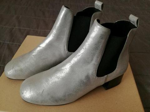 Brand new Silver boot