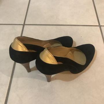 San Marina heels