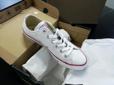 White leather All Star
