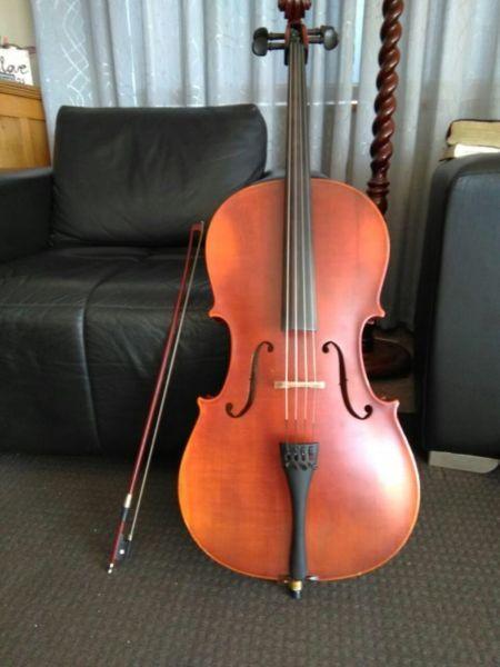 18 Year old Cello (Copy of Antonio Stradivari 1887) For Sale