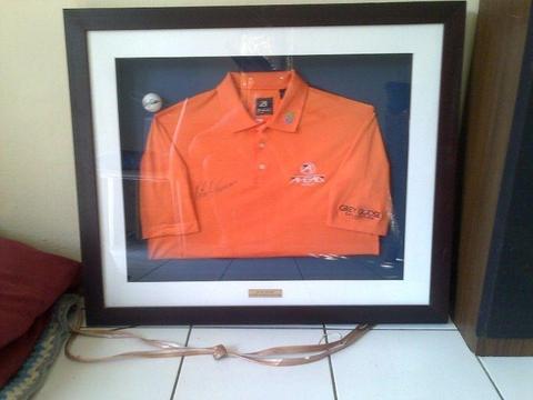 Retief Goosen framed and signed golf shirt + ball
