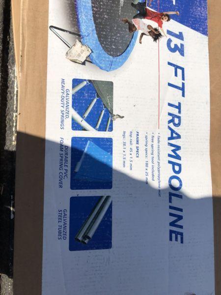 seling a boxed trampoline as new