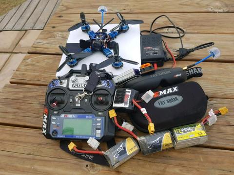 Racing drone top speed 160kmh. Diatone crusader