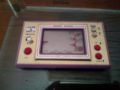 Old Nintendo Game & Watch Snoopy Tennis game