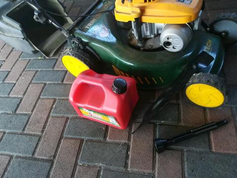 Trimtech Petrol Lawnmower Brick7 Sales