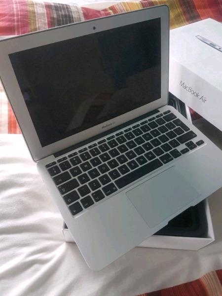 New MacBook Air i5 (Mid 2015)