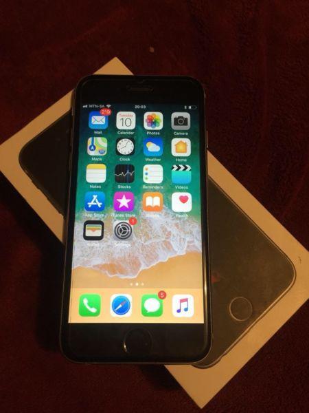 IPhone 6s black clean with box R4000 (0625439188)