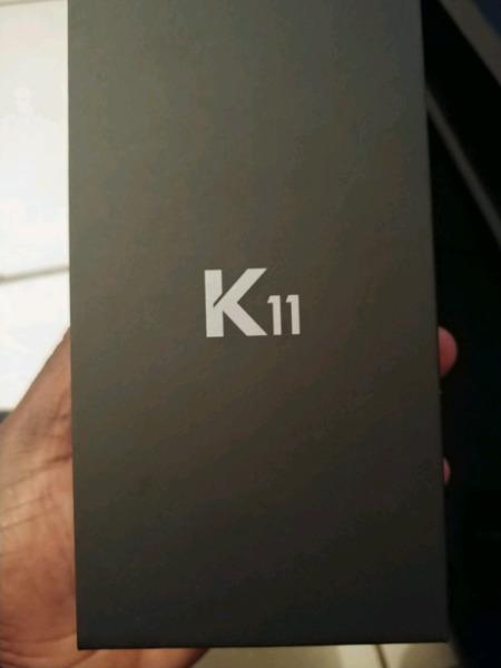 Am selling brand new boxed(sealed) LG K11 2018 R3000 unbeatable price