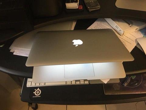 MacBook Pro (Retina, 13 inch, Late 2013