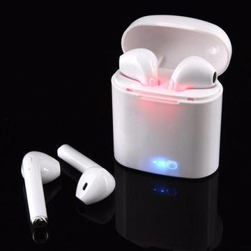 Bluetooth earphones for iphone or andriod