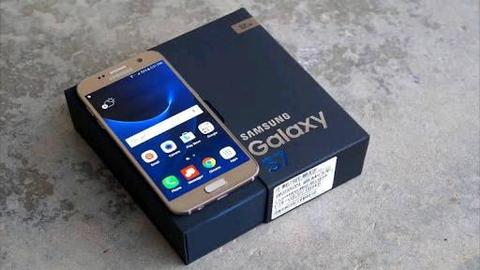 SAMSUNG GALAXY S7 32GB GOLD PLATINUM IN THE BOX - TRADE INS WELCOME (0768788354)