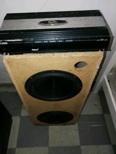 Woofer and amplifier