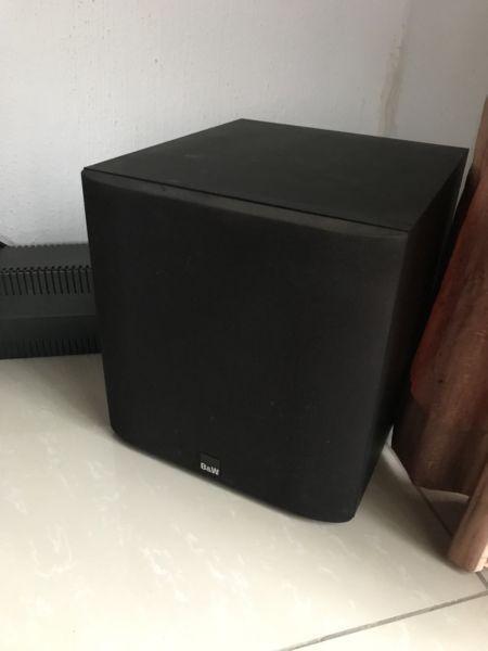 Bowers & Wilkins active sub