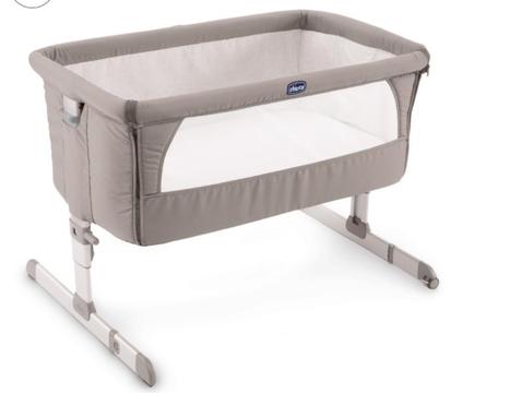 Much loved Chicco Next2me co sleeper crib