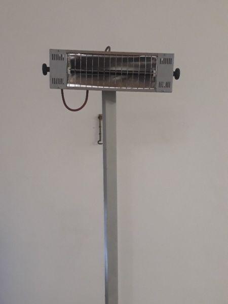 Infrared heater with stand