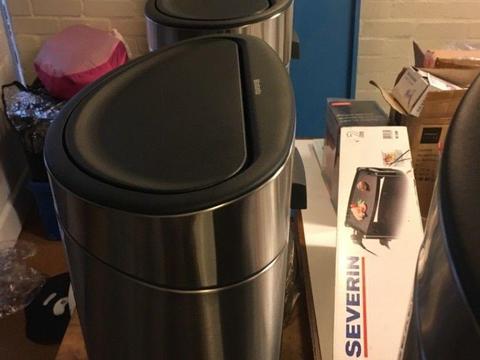 40l flat back Brabantia bin