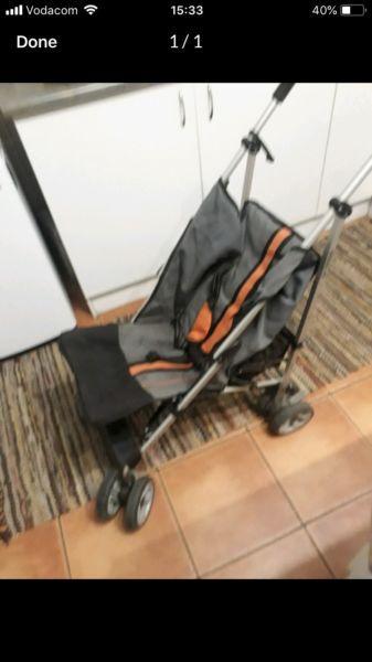 Foldable stroller